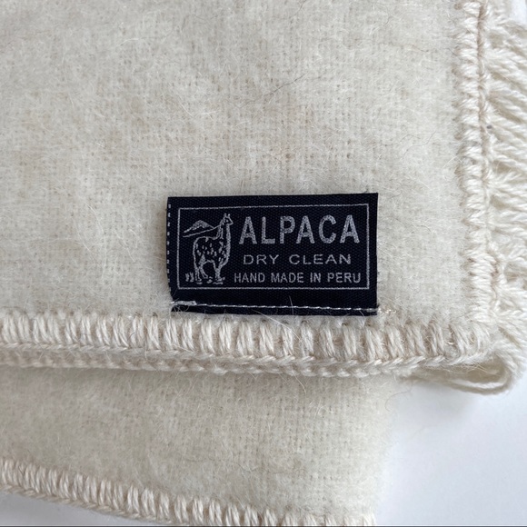 Alpaca Scarf‎ - Picture 5 of 5